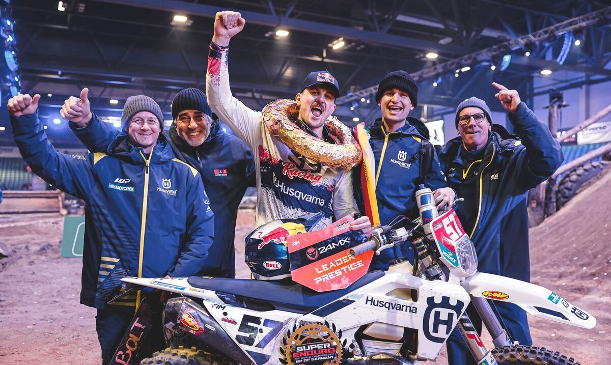 SuperEnduro - Press Conference image