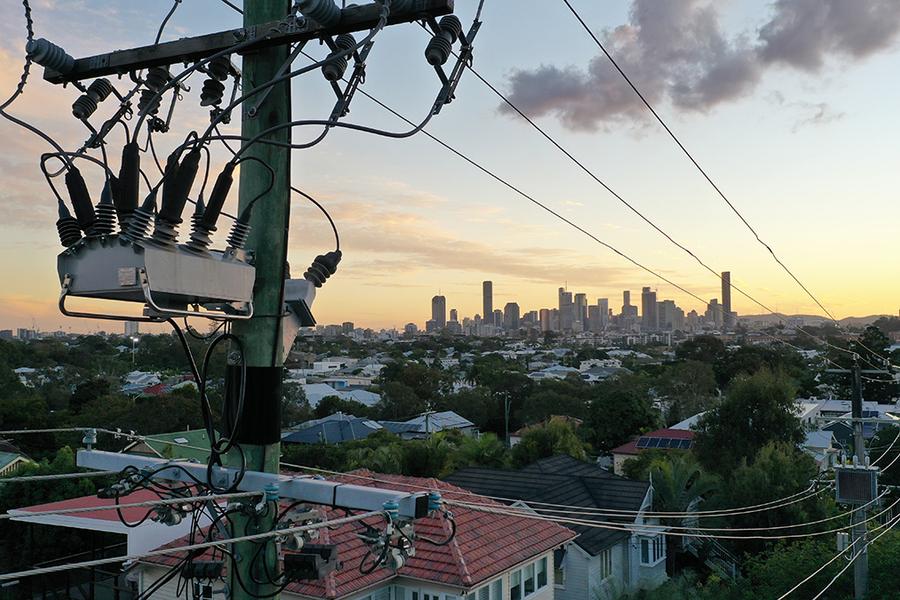 How Smart Reclosers Improve Network Reliability