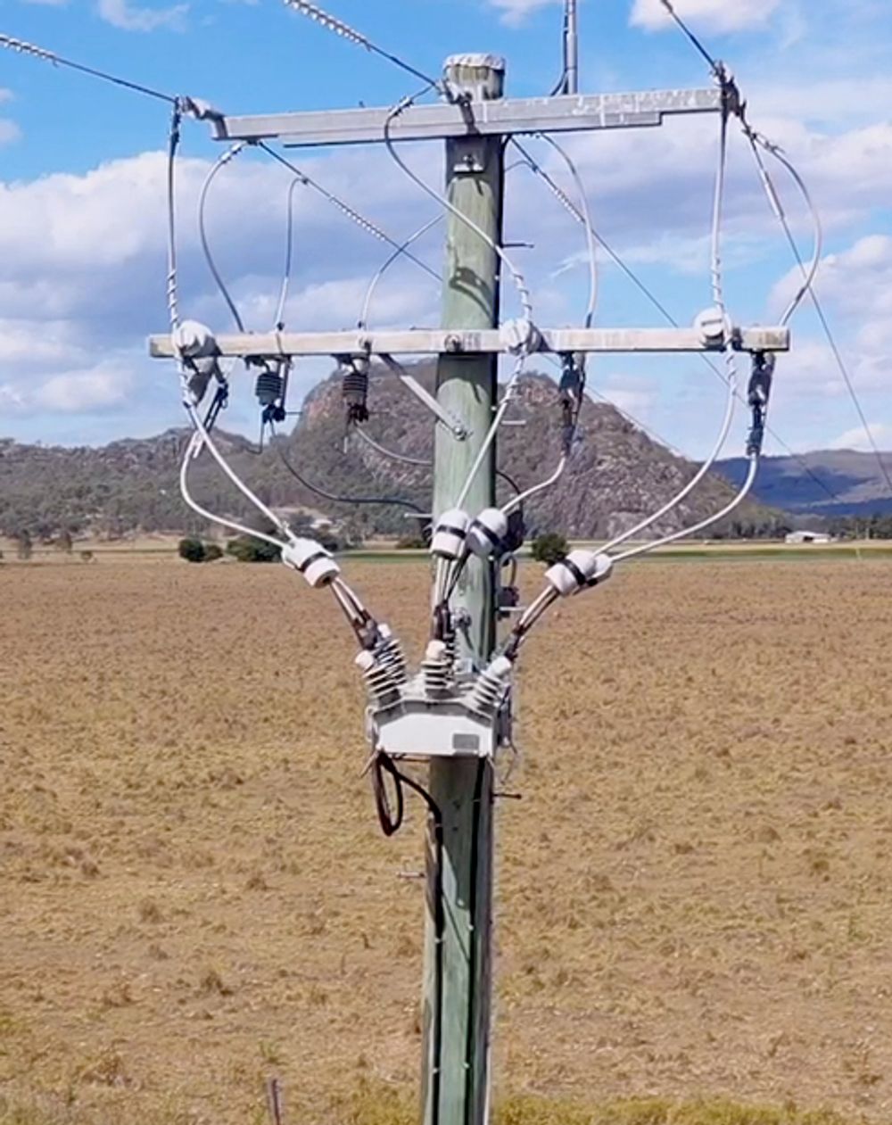 NOJA Power OSM Recloser Installation in regional NSW from a front view