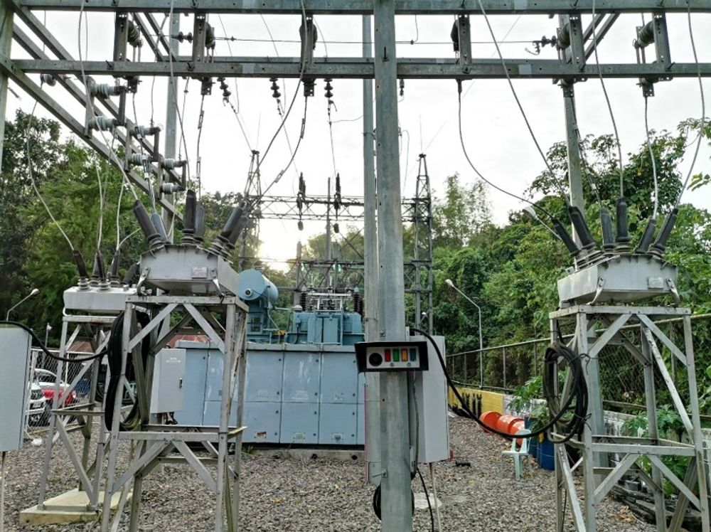 A substation Semaphore accessory (centre) connected via IO Module in the Philippines