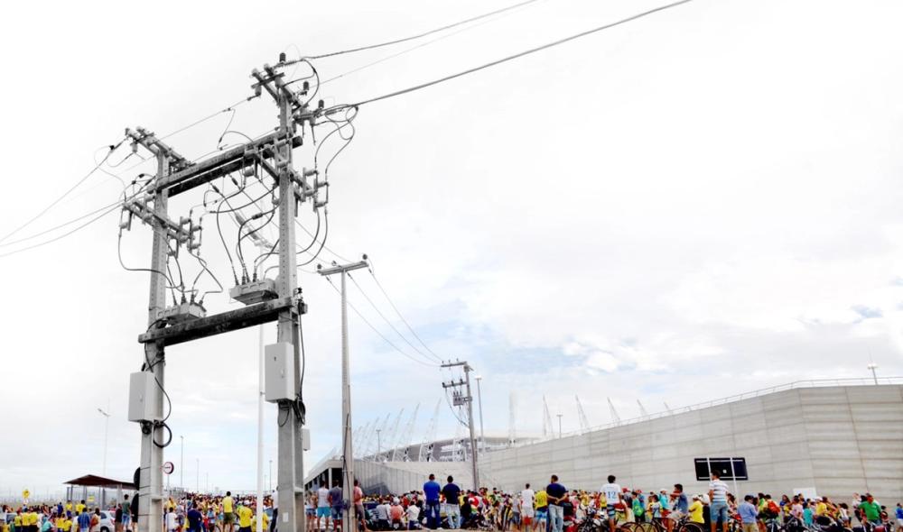 Esquema de transferência automática Peer-to-Peer, usando Religadores OSM da NOJA Power para alimentar um estádio da Copa do Mundo no Brasil © NOJA Power