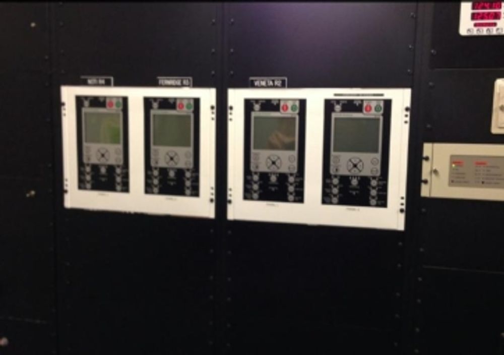 NOJA Power Remote HMI Panel installation, One Control per Feeder Recloser