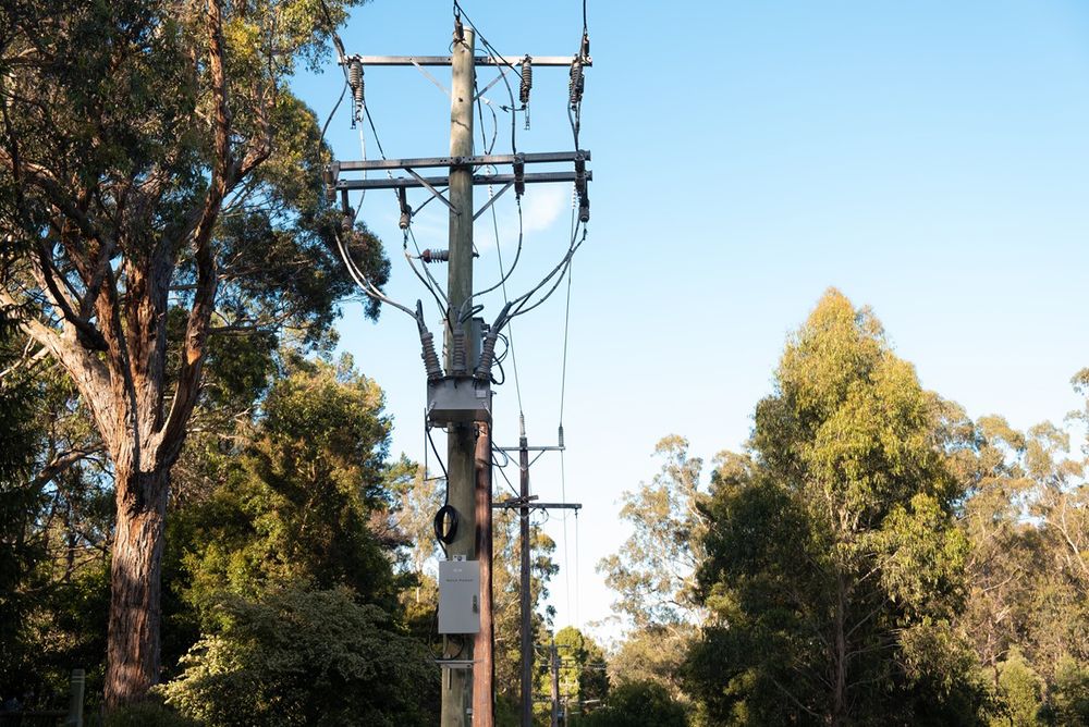 NOJA Power OSM Recloser with RC-20 Installed in Australia © NOJA Power 2022