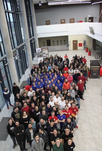 Zdjęcie pełnej sali uczestników na turnieju ogólnopolskim organizowanym przez Magmę