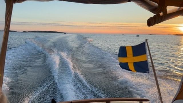 Boatlife ombord på Jeanneau Leader 805 – bild 2