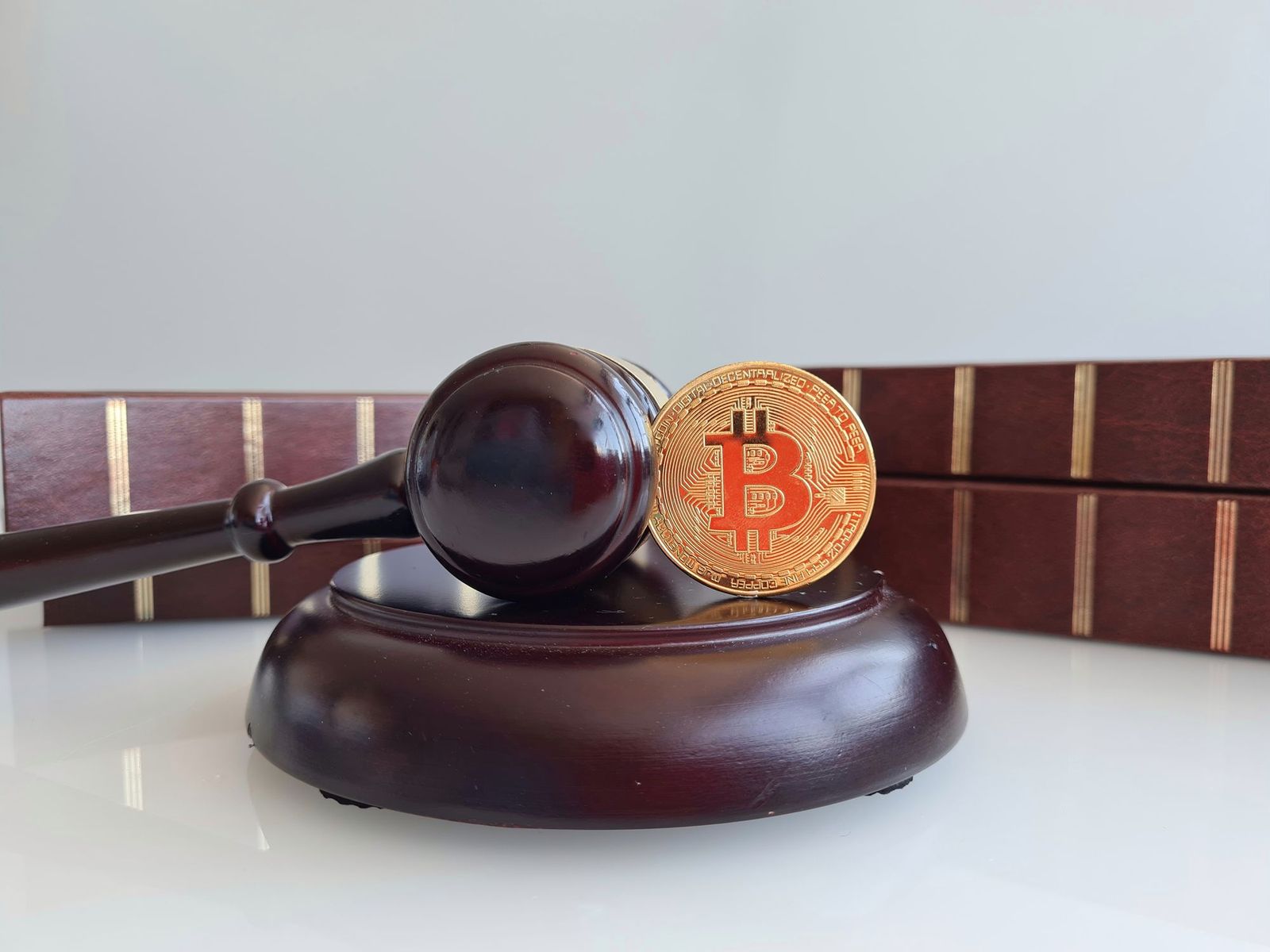 Navigating Regulatory Challenges in Crypto Payment Processing