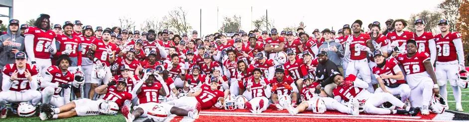 Sacred Heart enters the final game of the season with an 8-3 record