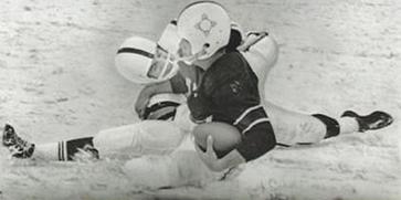 1961 Aviation Bowl Action