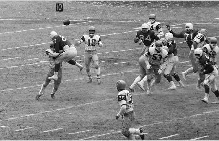 Did your team make Omar-Rashon Borja’s bowl projections this week?