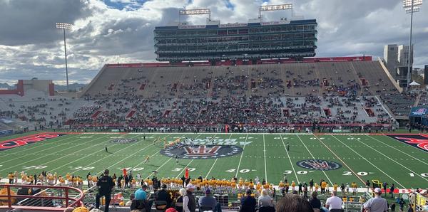 The Arizona Bowl has several vintage features of Bowl Season.