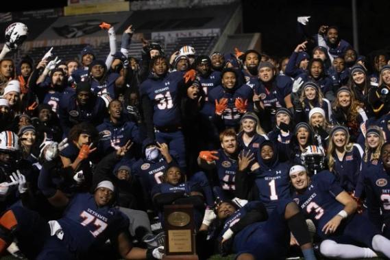 UTM defeated Eastern Illinois 34-31 to earn a share of the OVC Championship