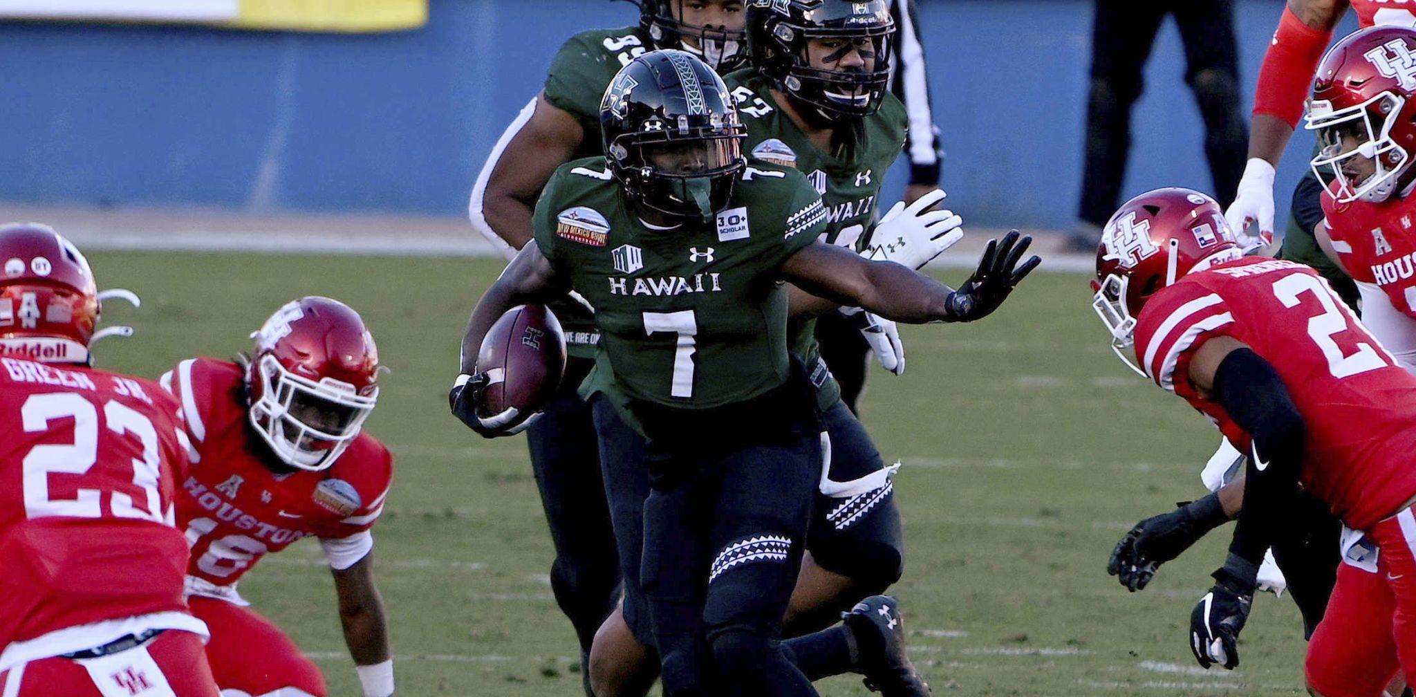 Both the First Responder and New Mexico Bowls will have familiar time slots and dates to 2020.