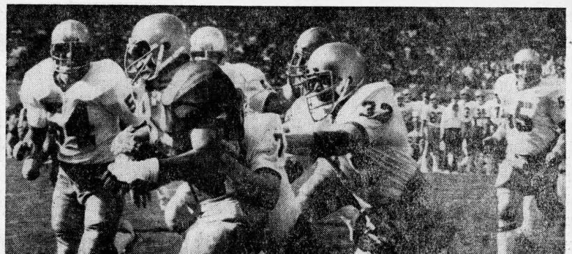 Navy and Notre Dame both came into their 1978 matchup ranked.
