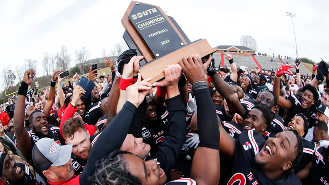 Gardner-Webb Tops North Carolina A&T 38-17 To Win Big South Title