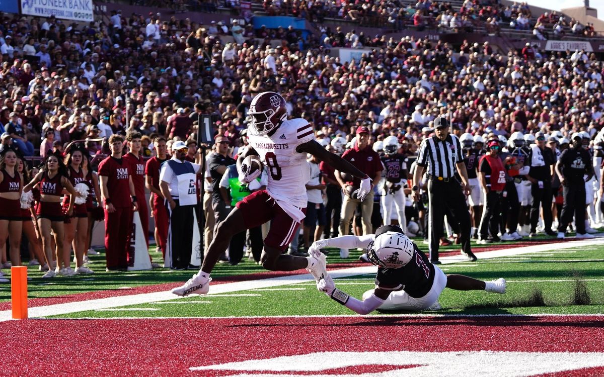 UMass beat New Mexico State on Week Zero last season.