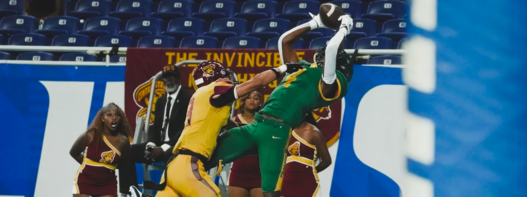 1200 fans saw Central State defeat Kentucky State in the Detroit Football Classic