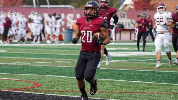 #20 Luis Salgado, Whitworth Pirates