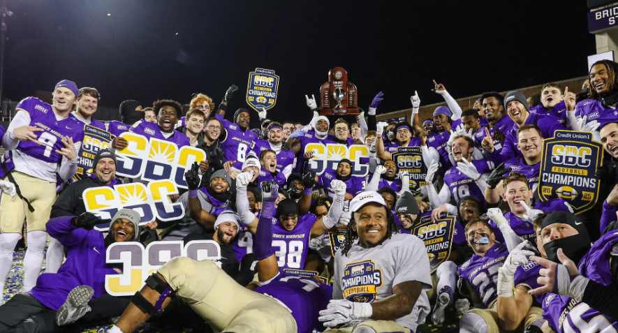 James Madison celebrating Sun Belt Championship