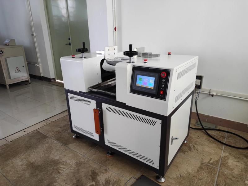 Two Roll Mill (Electric Heating & Water Cooling)