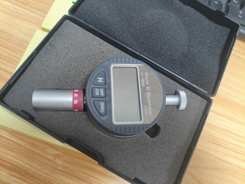 Shore D Hardness Tester