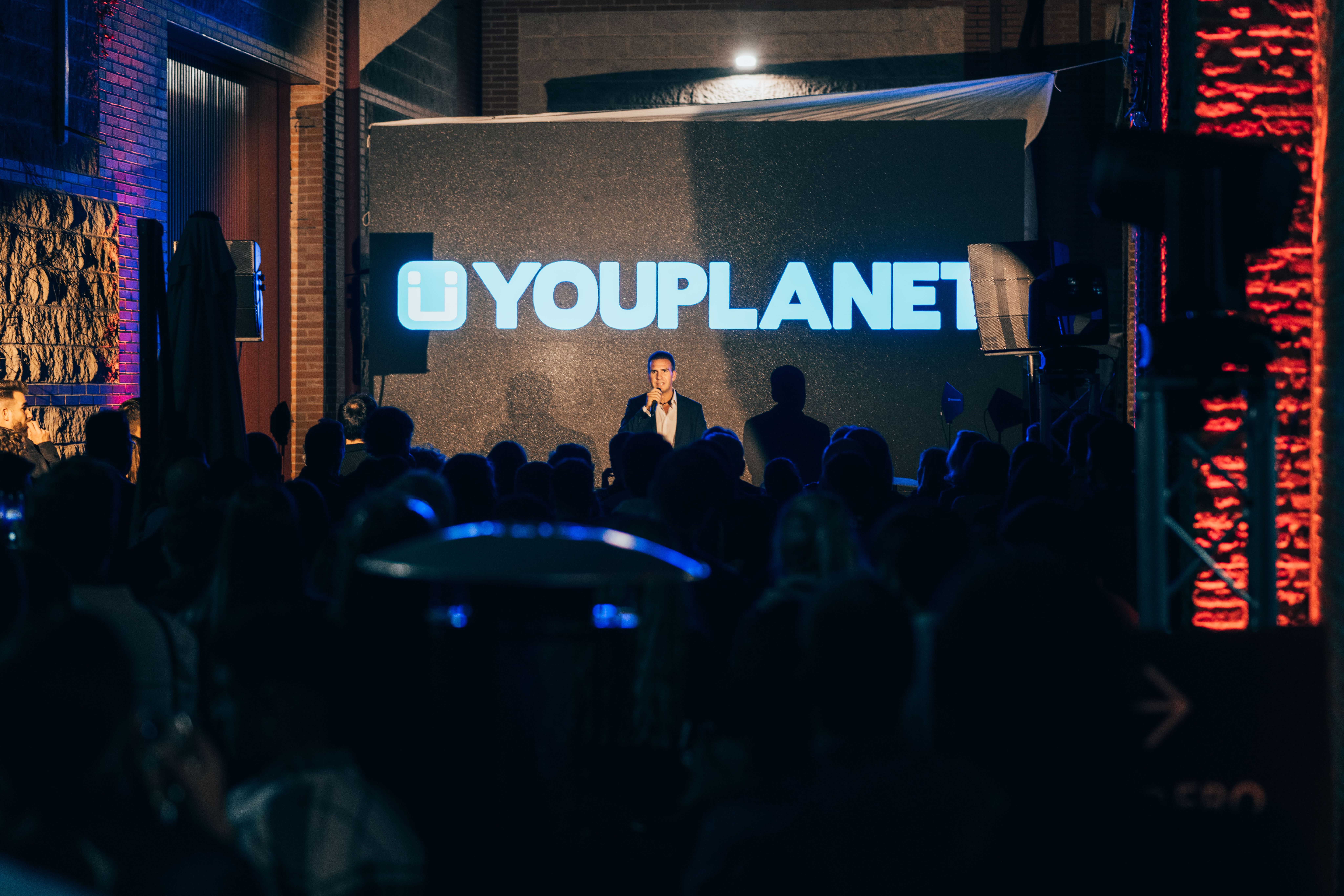 Más de 250 personas dan la bienvenida a las nuevas oficinas del Grupo YouPlanet en Madrid 