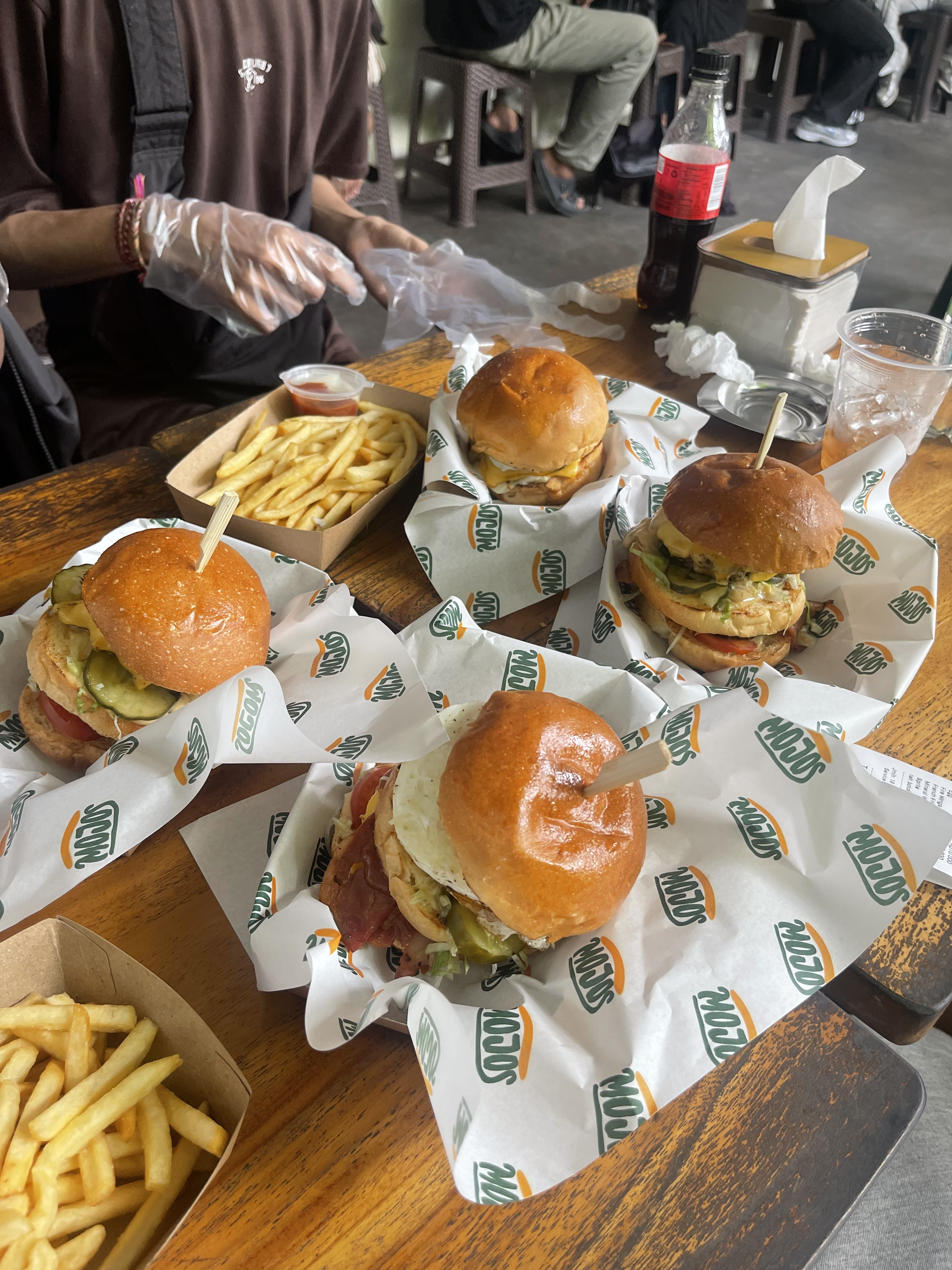 Burgers with friends at Mojos Burger