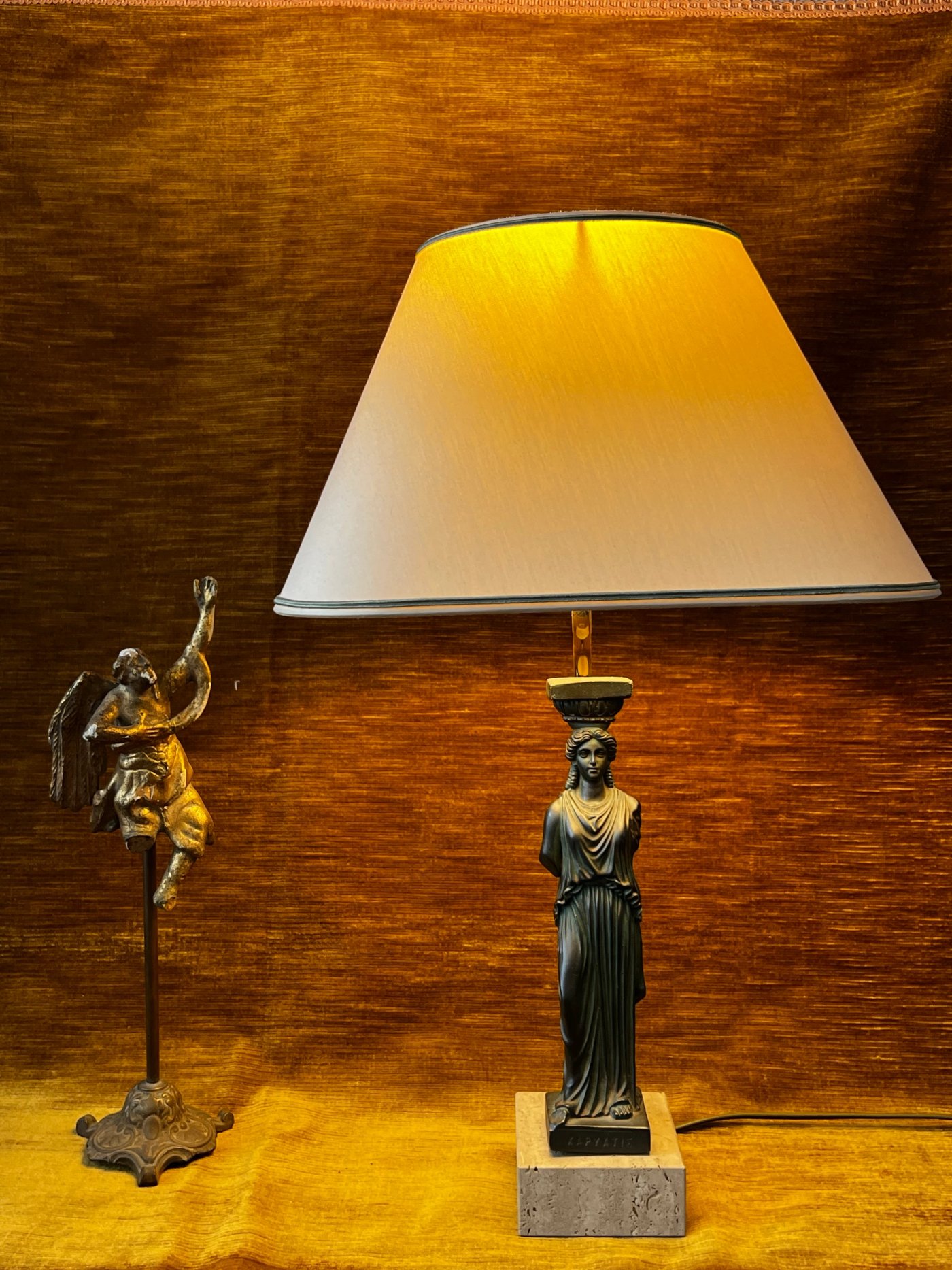Lampe Cariatide "le dauphin"