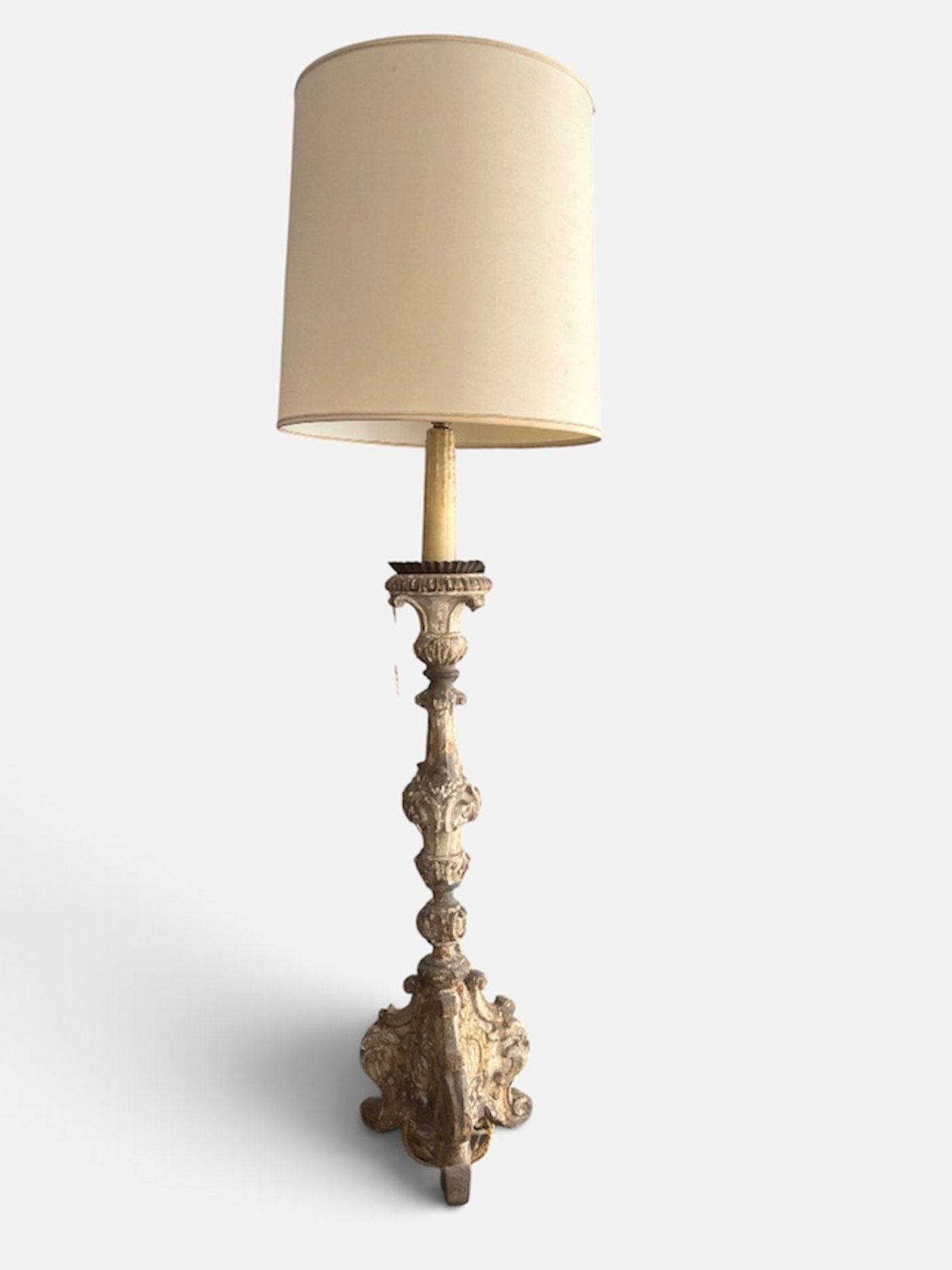 Lampe pique cierge
