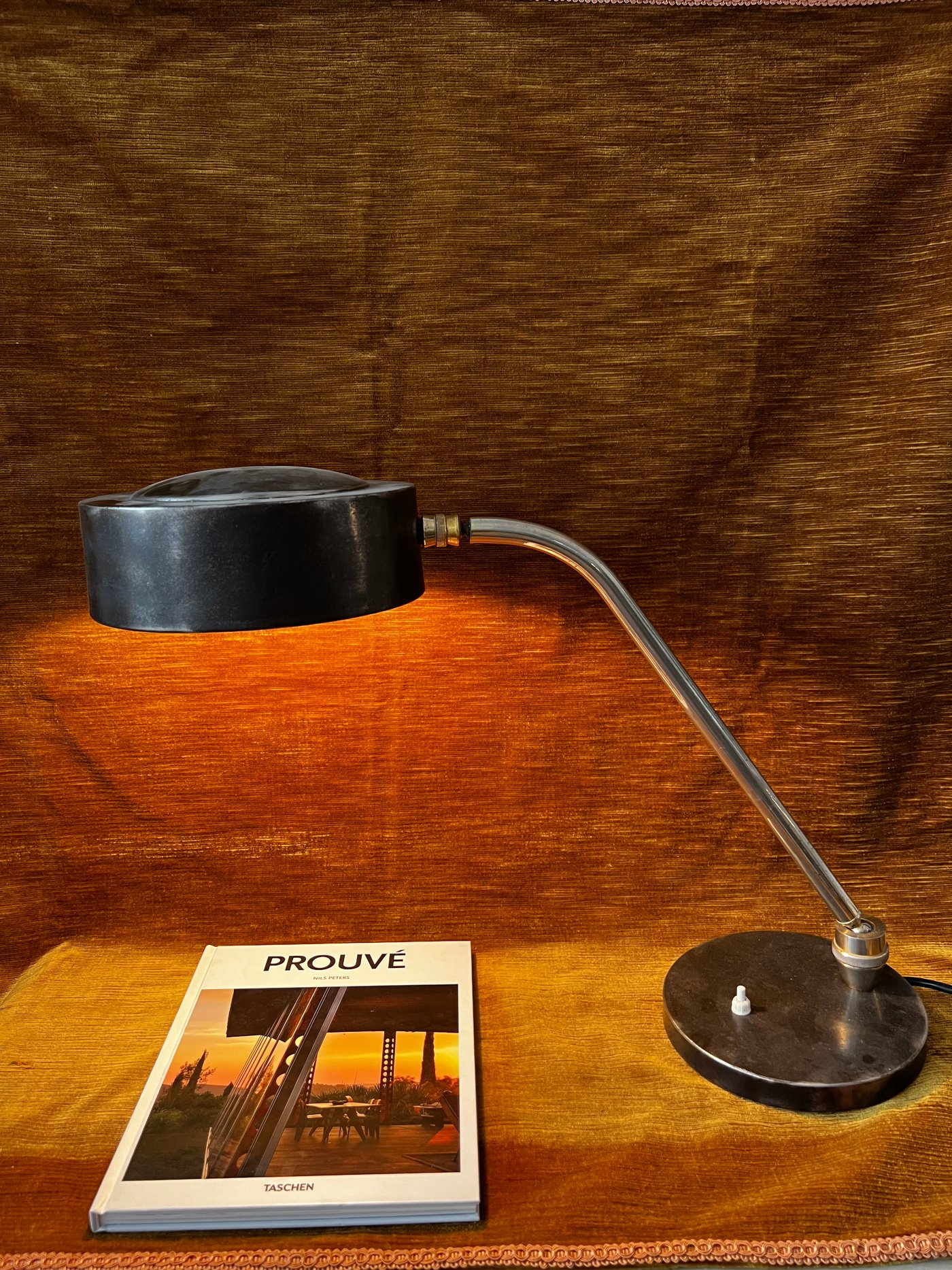 Lampe C.Perriand décapée