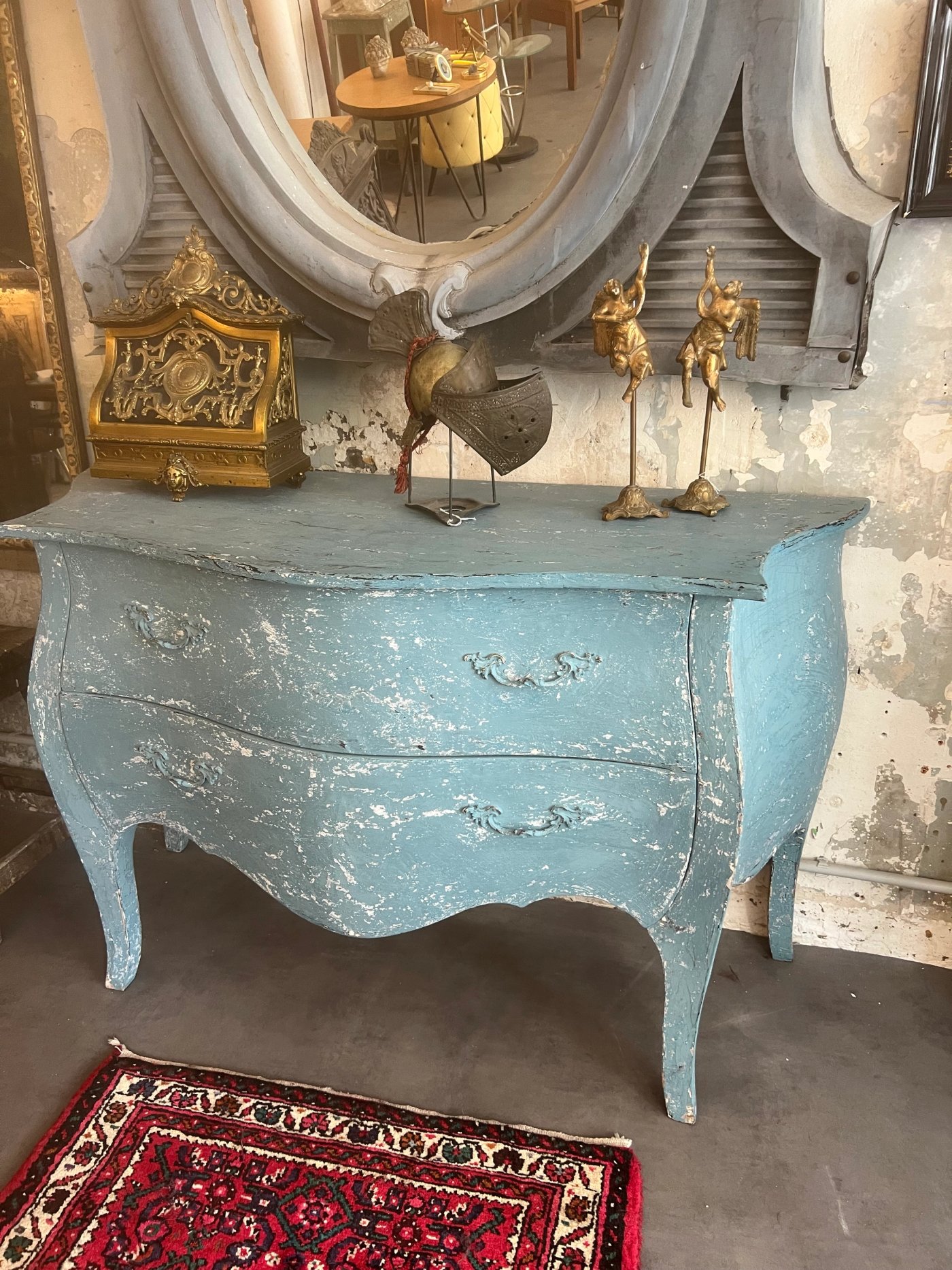 Commode bleue