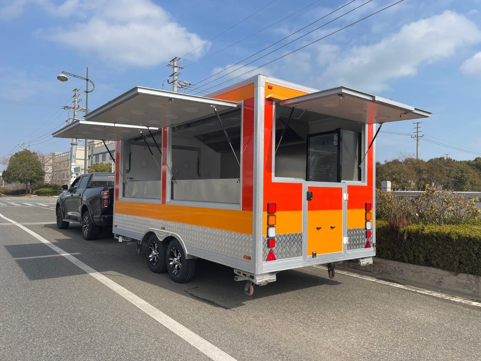 square系列 - 4500×2200×2100 mm Tandem Axle白底图 3