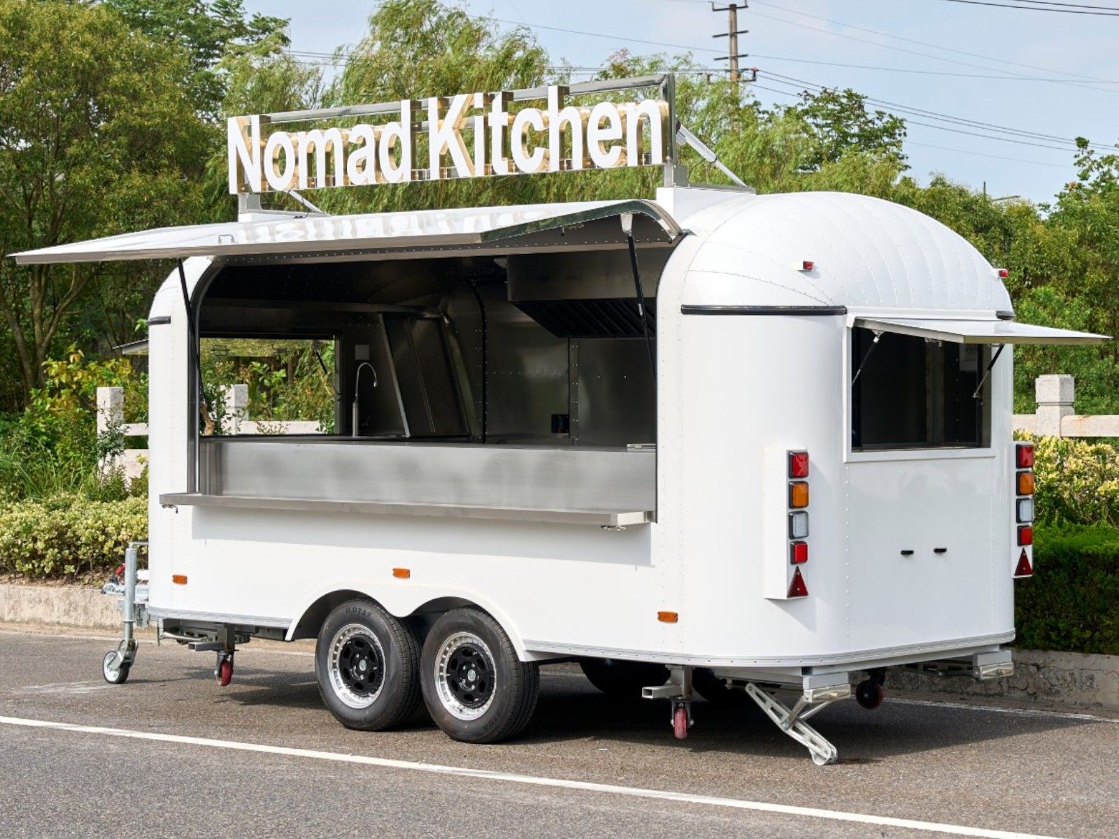airstream系列 - 4500×2200×2100 mm Tandem Axle白底图 3