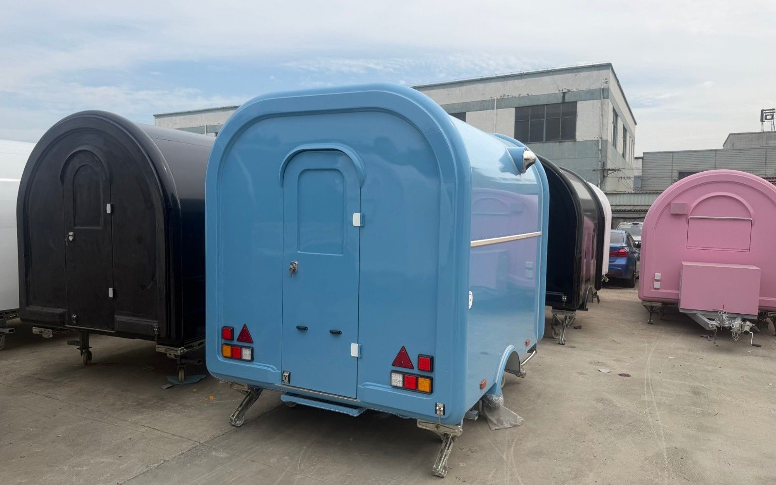 Chris Machinery Pod 2.5m food trailer in stock sky blue