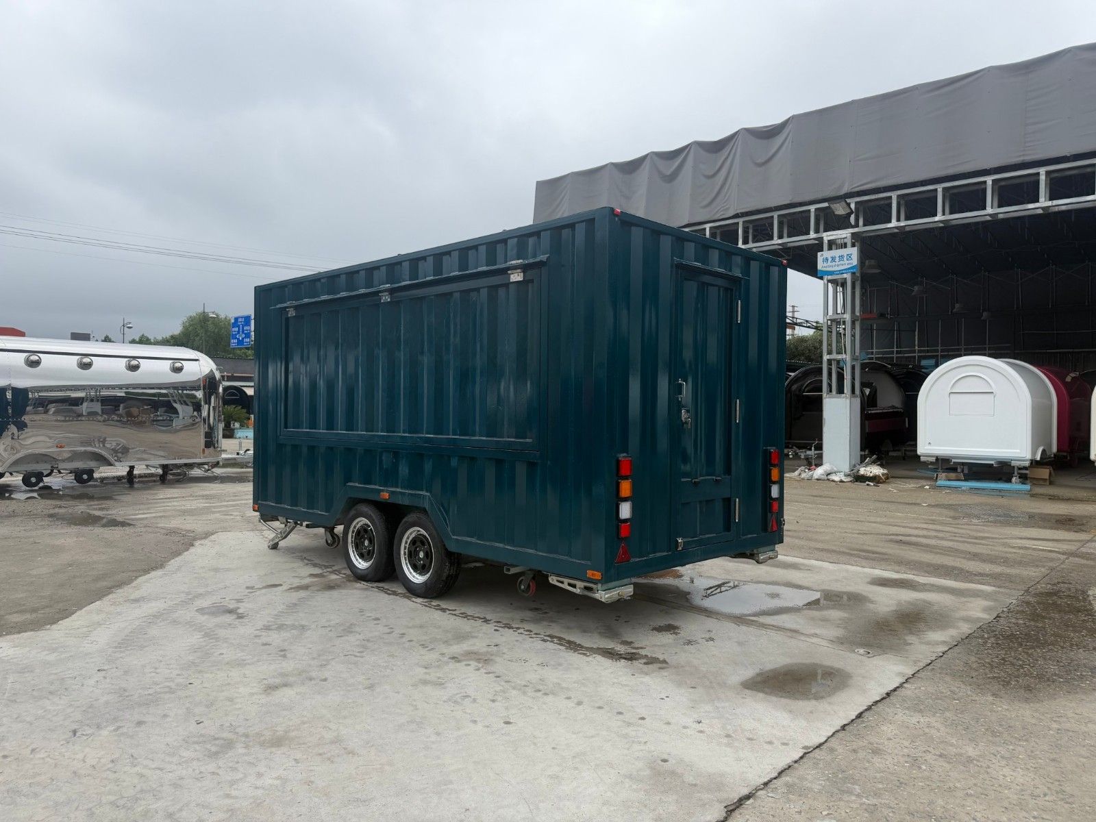container系列 - 4500×2200×2100 mm Tandem Axle白底图 3