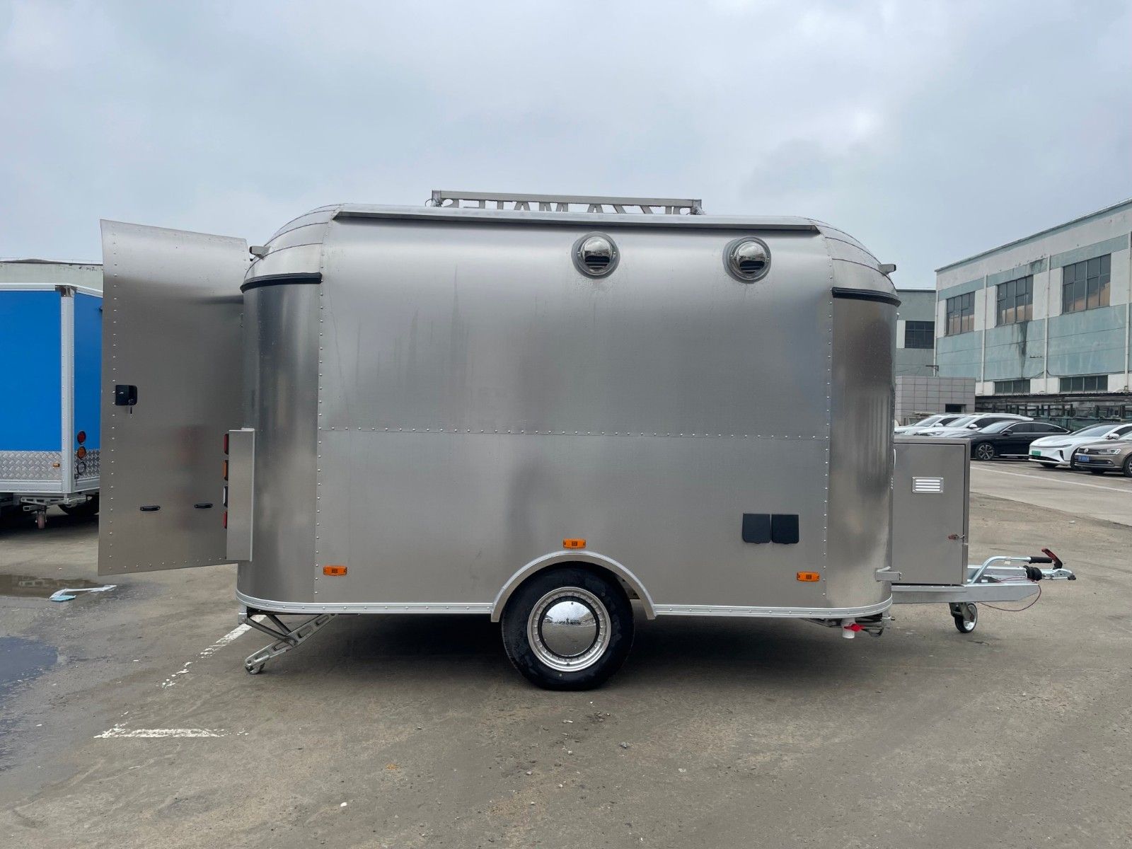airstream系列 - 3500×2200×2100 mm Single Axle白底图 4