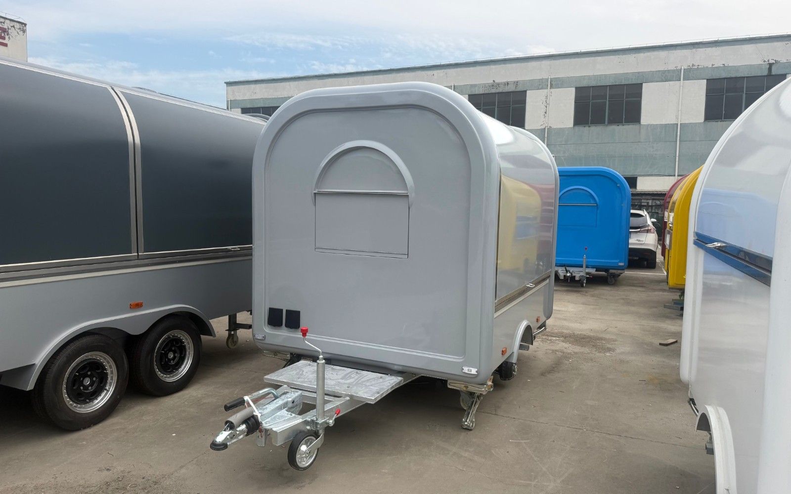 Chris Machinery Pod 2.5m food trailer in stock light grey