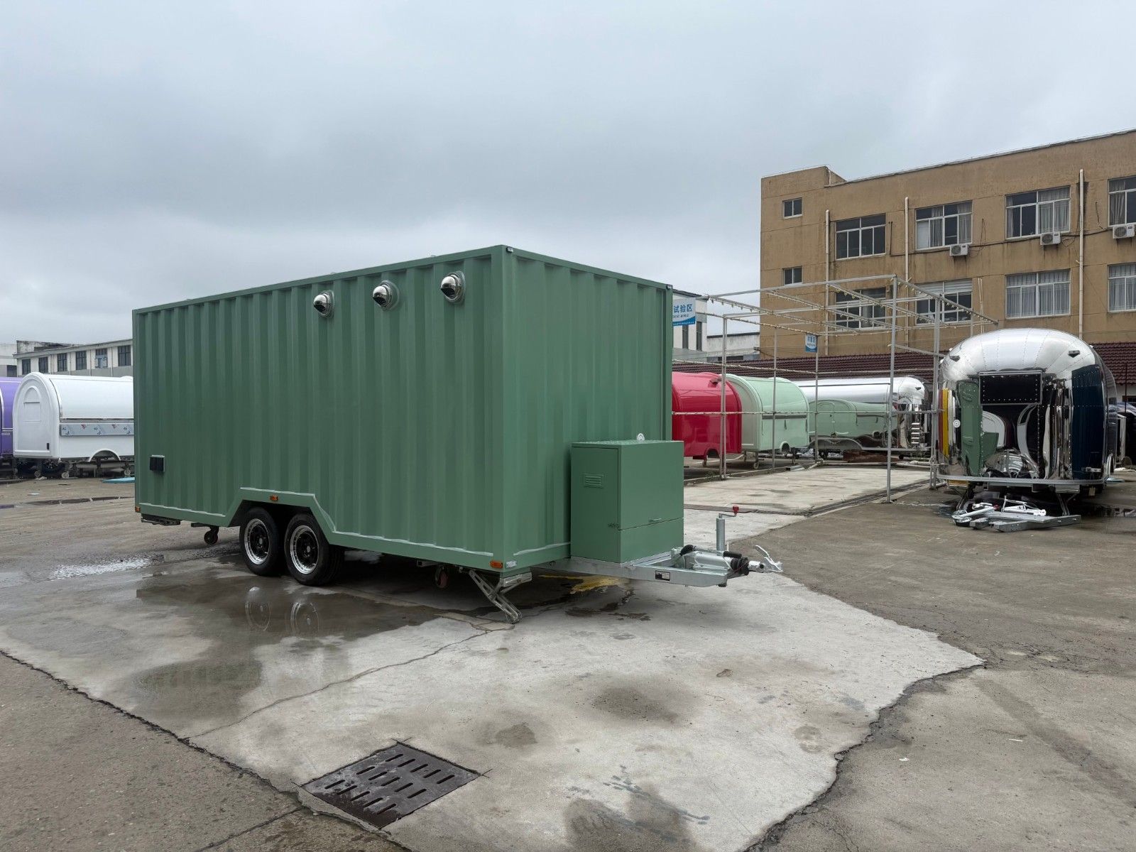 container系列 - 5500×2200×2100 mm Tandem Axle白底图 4