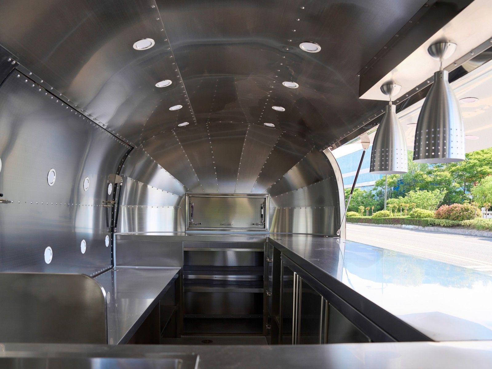 airstream系列 - 3900×2200×2100 mm Tandem Axle白底图 3