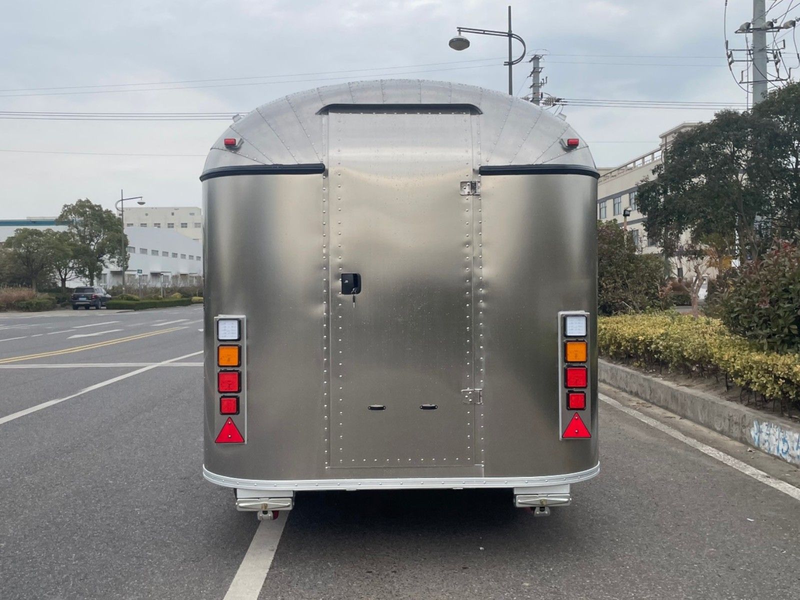 airstream系列 - 2900×2200×2100 mm Single Axle白底图 4