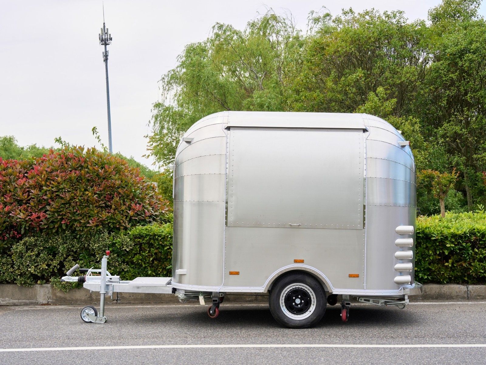 airstream系列 - 3000×2200×2100 mm Single Axle白底图 3