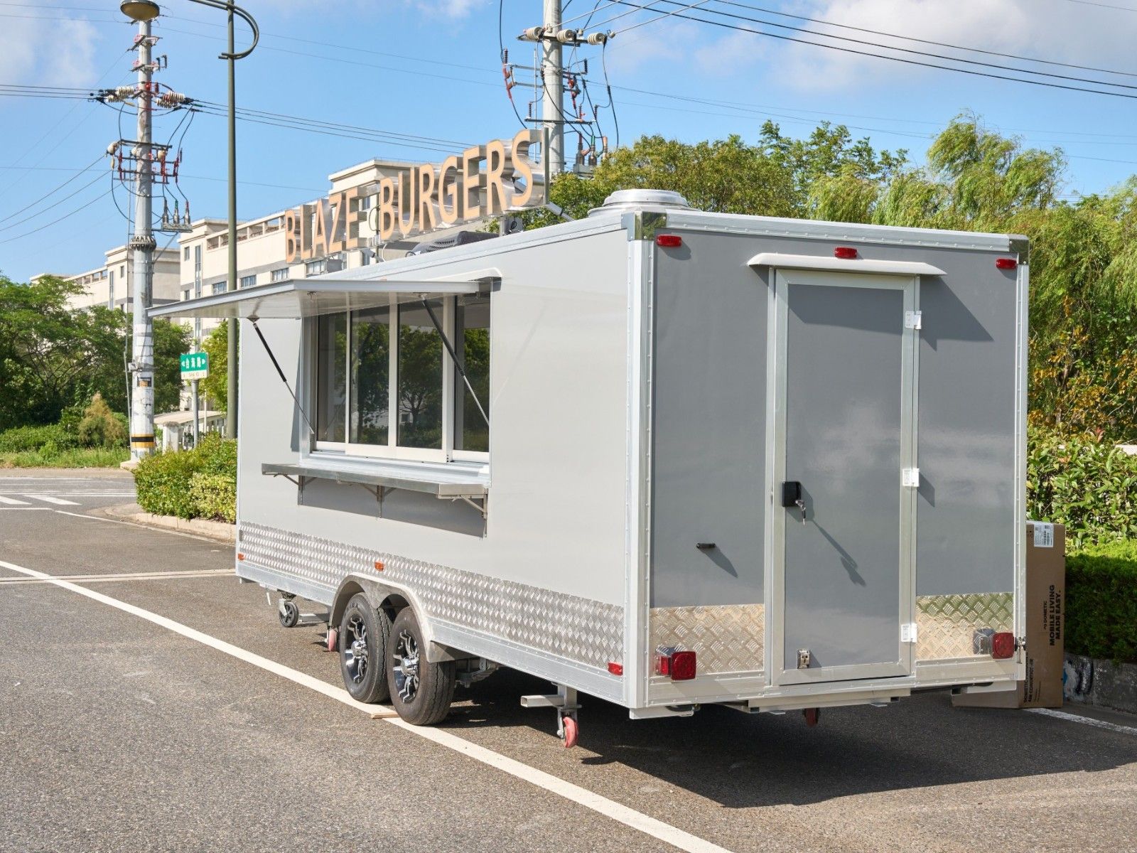 square系列 - 7000×2200×2100 mm Tandem Axle白底图 2