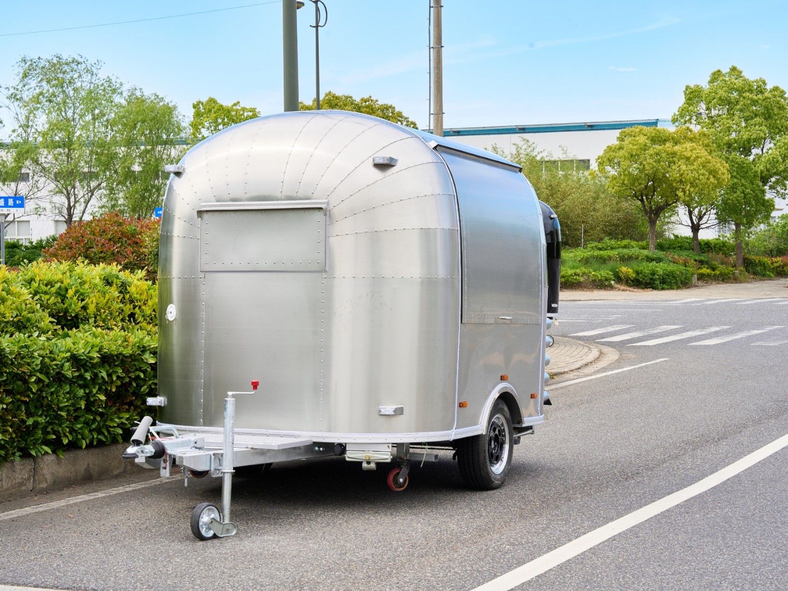 airstream系列 - 3000×2200×2100 mm Single Axle白底图 4