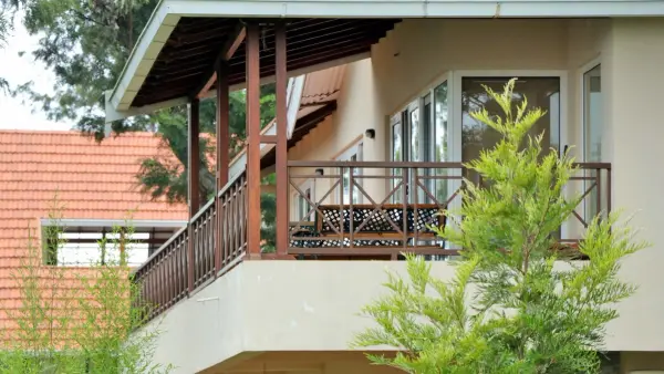 MESMERIZING BALCONIES