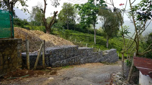 Gabion wall at Vista Chiaro