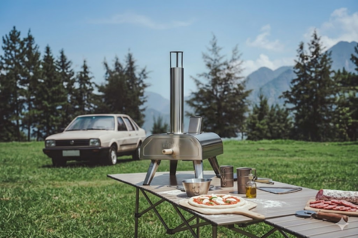 Elite Outdoor Portable Wood-Fired Pizza Oven