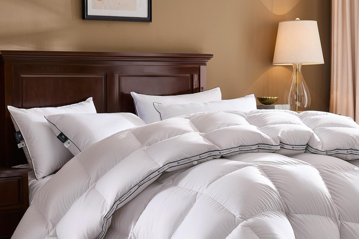 Luxury Hotel Down Comforter Insert