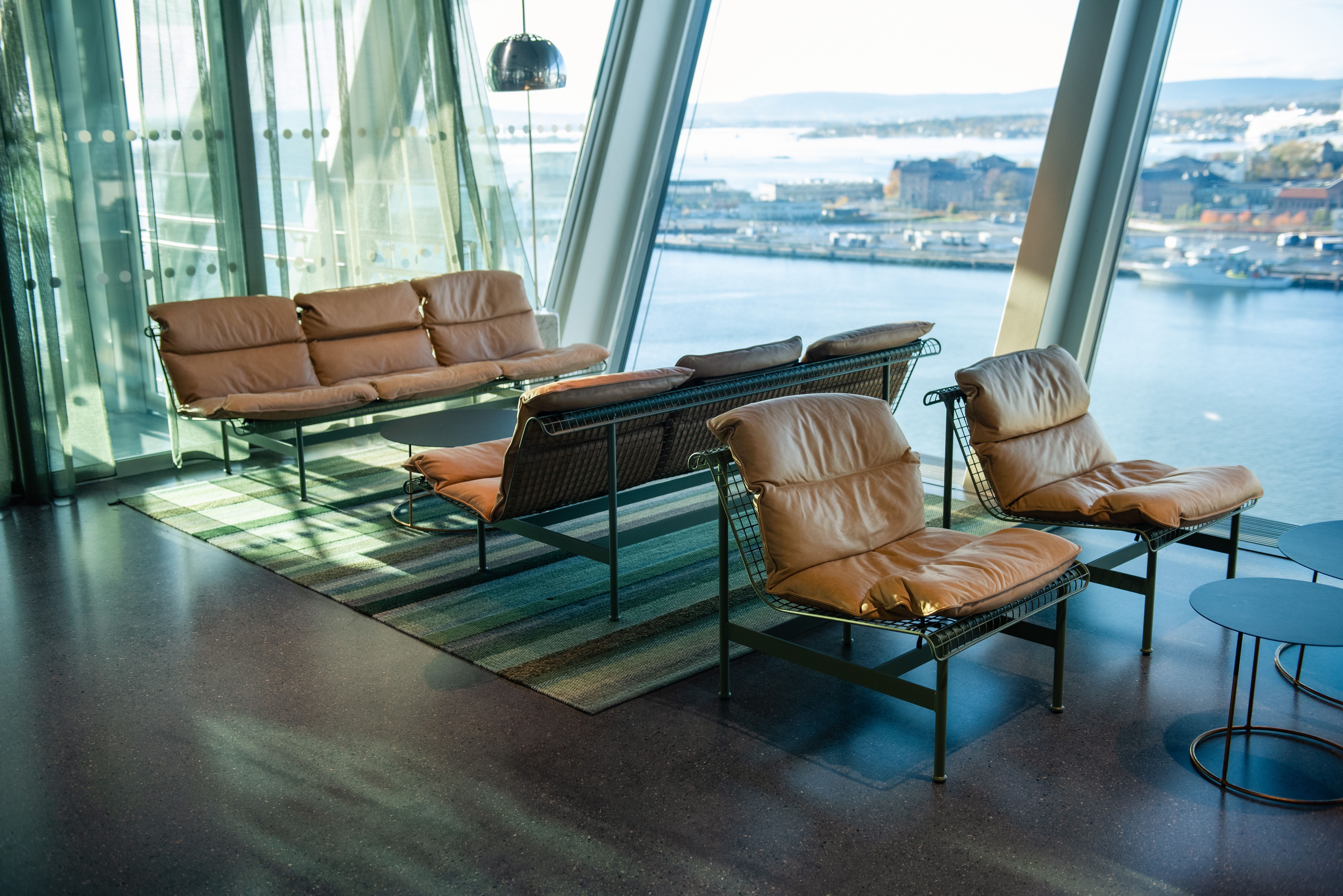 MUNCH lounge chair