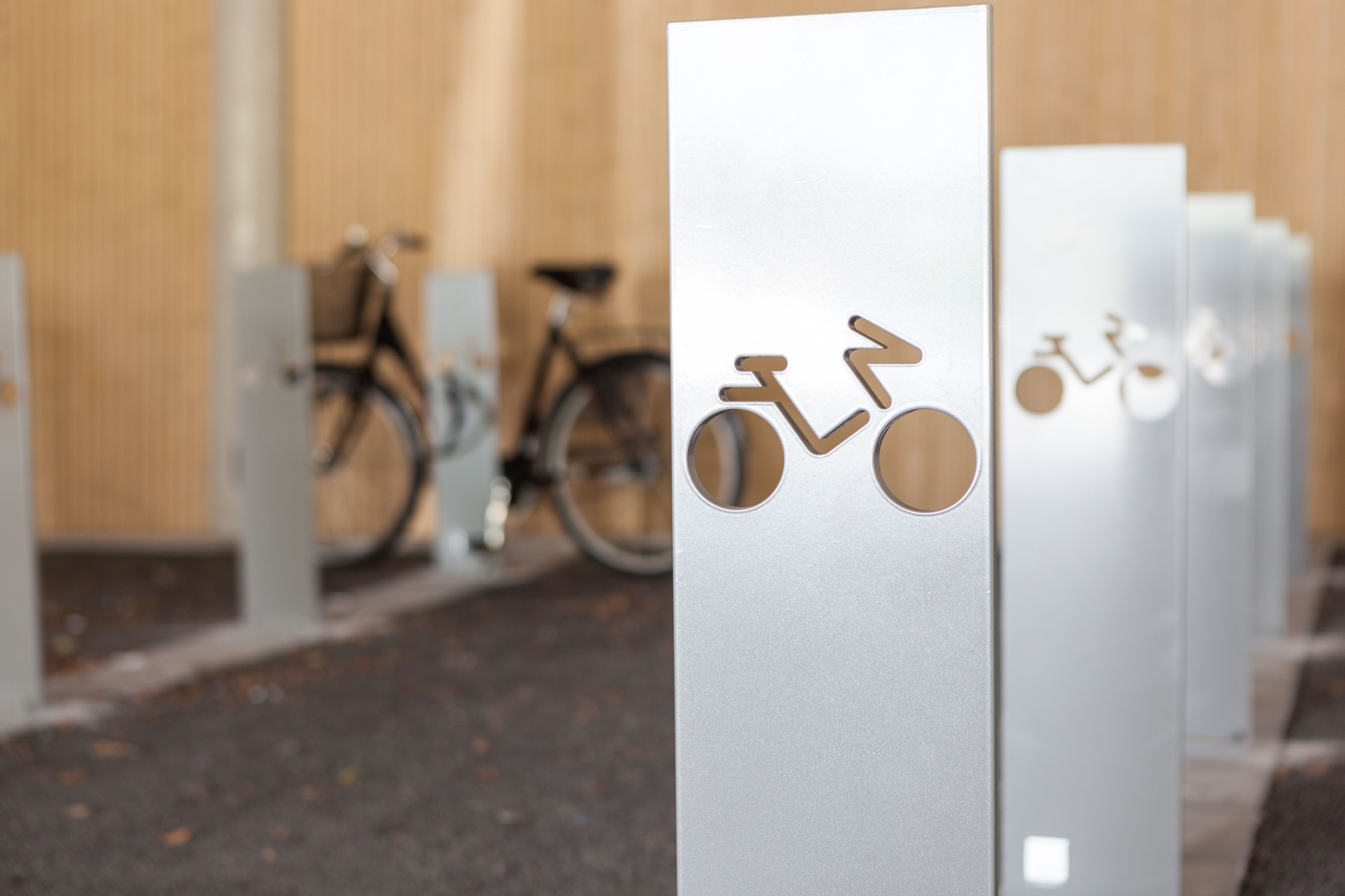 TOUR cycle stand