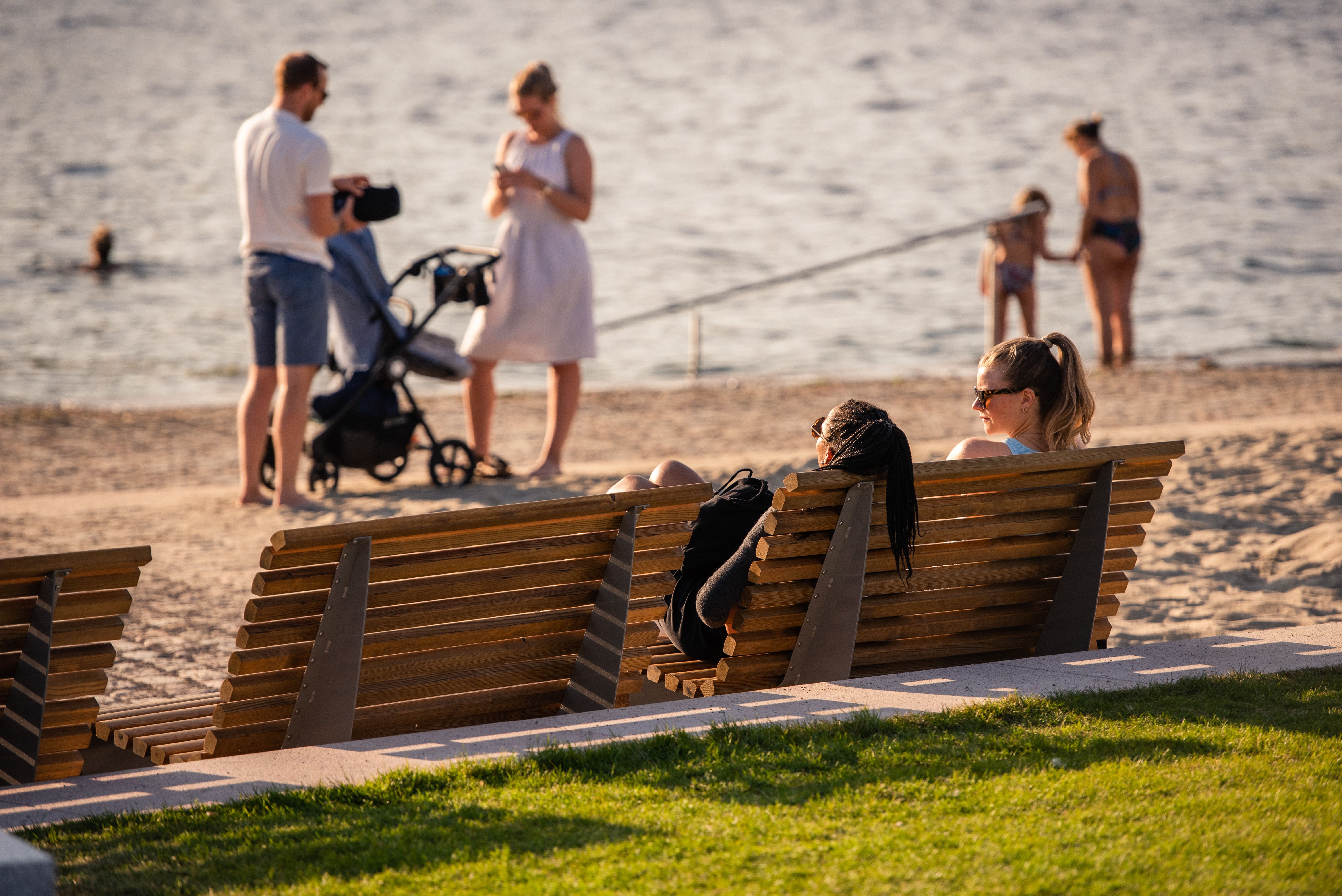 URBAN sun bench
