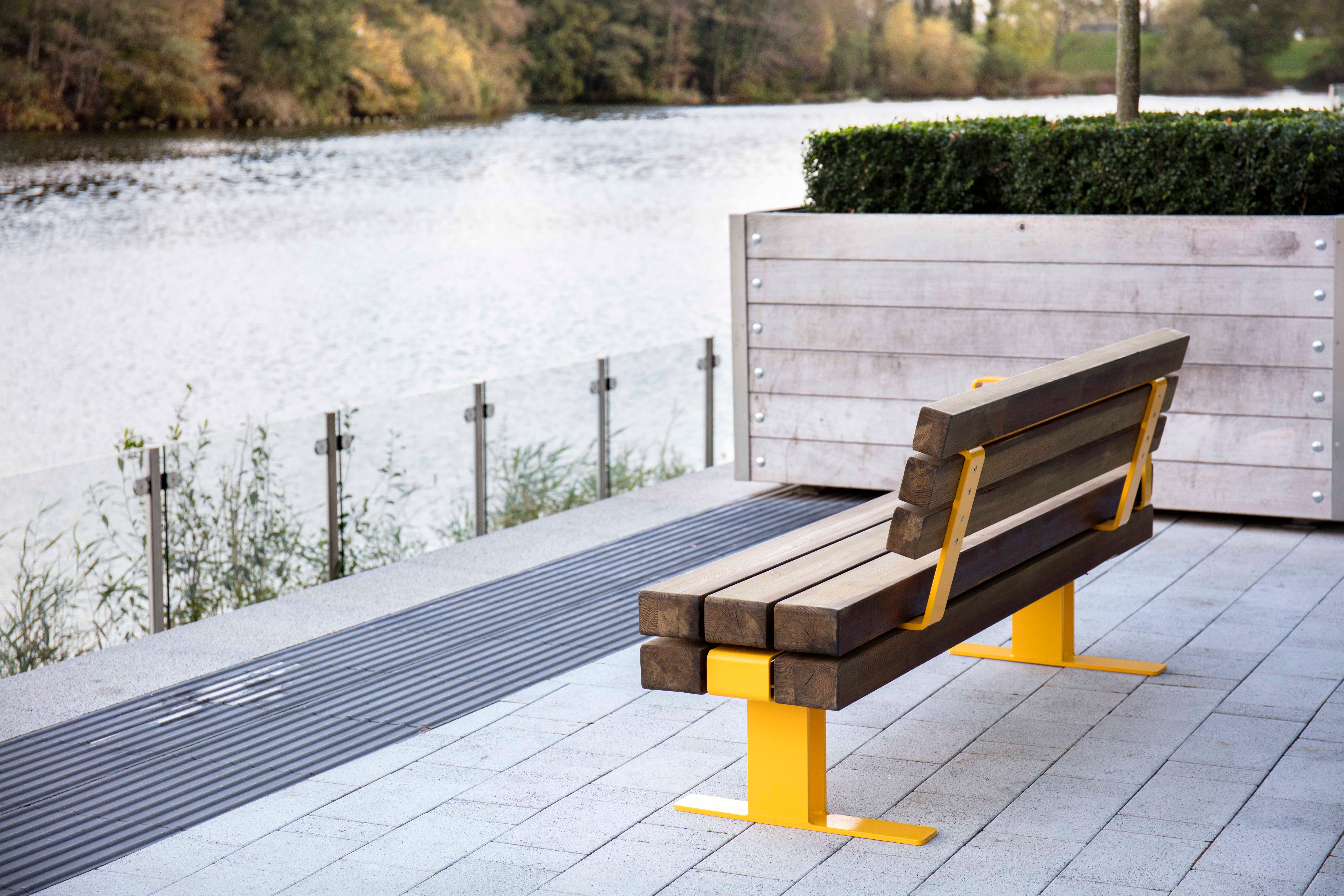 KONG bench
